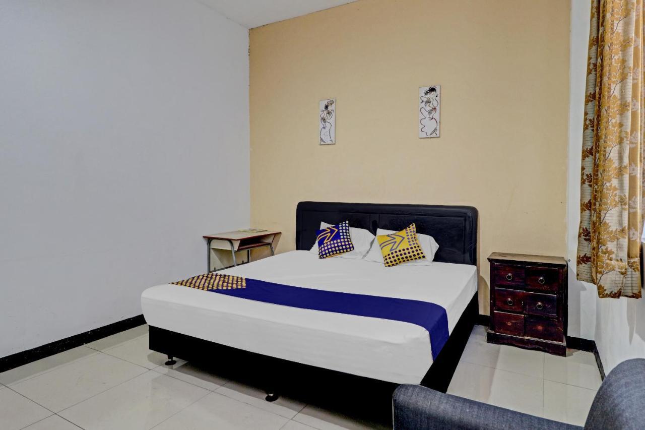 Spot On 90656 Wisma Harapan Bandung Esterno foto